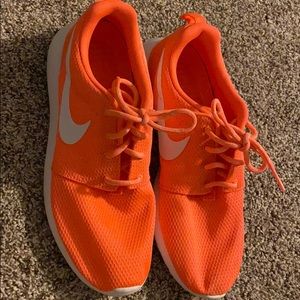 Nike women’s shoes